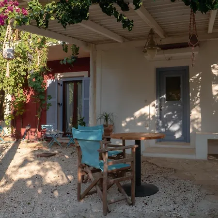Aloni Retreat